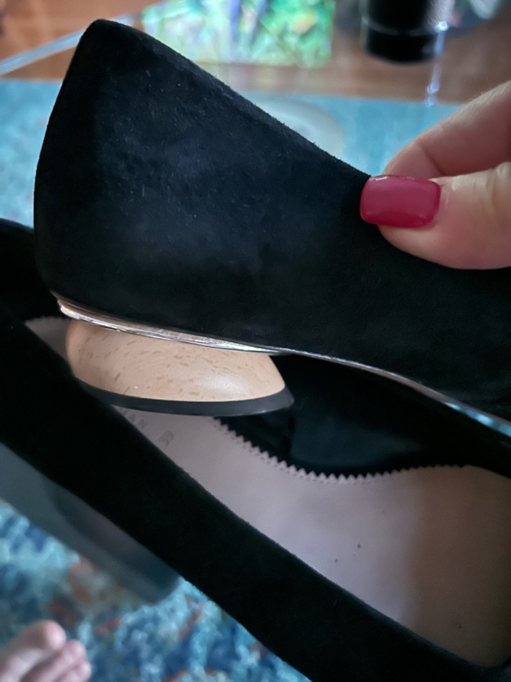 Zara Black Suede Pointed-Toe Flats